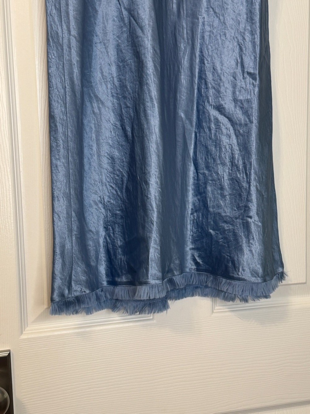 Vince blue midi satin skirt with frayed trim - Picture 8 of 10